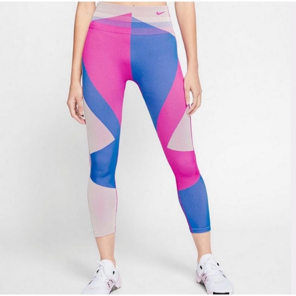 Nike Sculpt Lux tight fit seamless training  leggings NWT